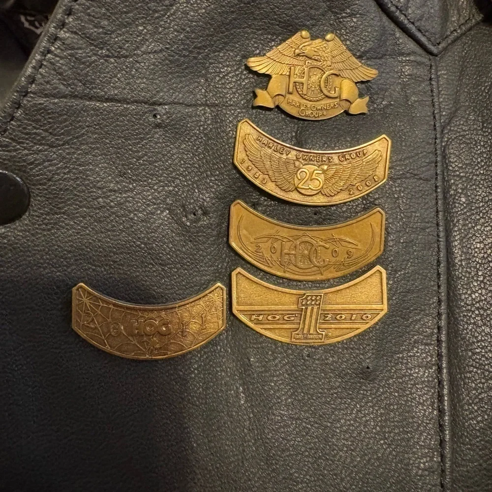Vintage First Genuine Leather Vest Sz 50 Biker Harley Davidson Pin Hog Owner